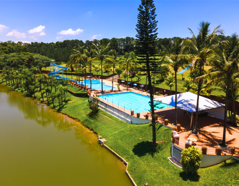 vista aérea piscinas